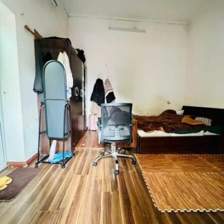 NGÔI NHÀ NÀY NĂNG LƯỢNG VỮNG CHÃI! Ở NHÀ NÀY NĂNG LỰC SẼ RẤT MẠNH! GIA TRƯỞNG MỚI LO ĐƯỢC CHO EM.