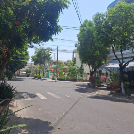 NHÀ 2 TẦNG MẶT TIỀN LÊ SÁT – 4 PHÒNG NGỦ – GIÁ CHỈ HƠN 7 TỶ DTXD 176M2 – TT HẢI CHÂU NHÀ 2 TẦNG MẶT TIỀN LÊ SÁT – 4 PHÒNG NGỦ – GIÁ CHỈ HƠN 7 TỶ DTXD 176M2 – TT HẢI CHÂU