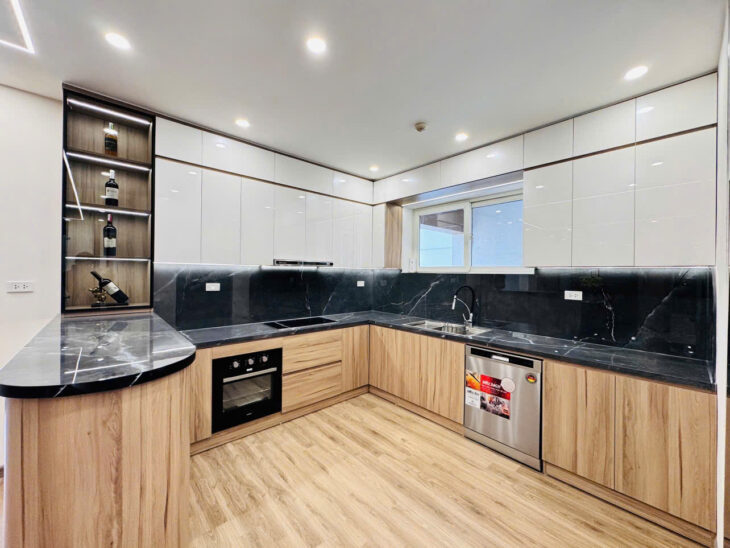 Bán Căn hộ N05 25T1 Trung Hoà Nhân Chính.DT 181m,03 ngủ. LH: 0964769634