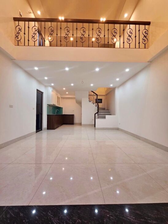 SIÊU HIẾM- BÁN NHÀ 6 TẦNG PHÚC LỢI 3 MẶT THOÁNG VĨNH VIỄN- GIÁ QUÁ MỀM CHO MỘT NGÔI NHÀ BỀ THẾ