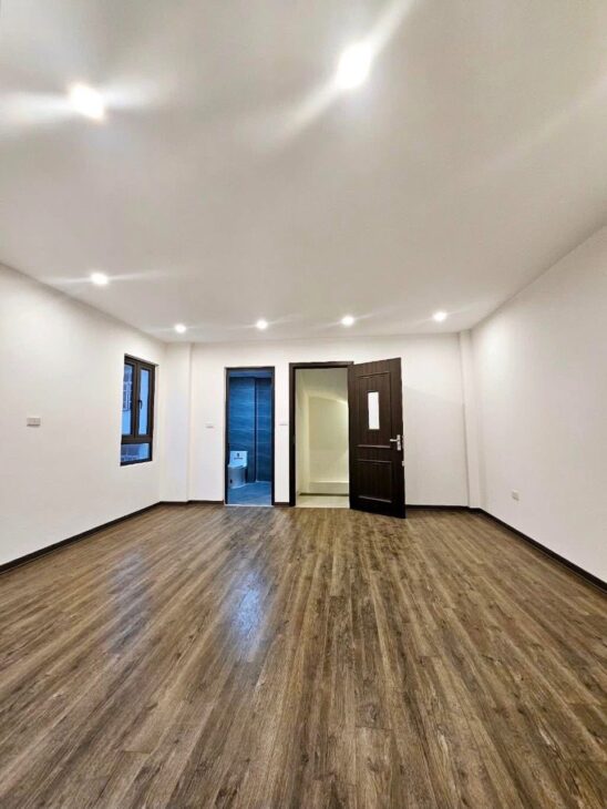 SIÊU HIẾM- BÁN NHÀ 6 TẦNG PHÚC LỢI 3 MẶT THOÁNG VĨNH VIỄN- GIÁ QUÁ MỀM CHO MỘT NGÔI NHÀ BỀ THẾ