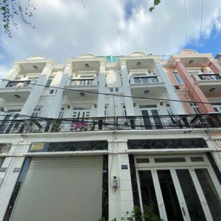 Nhà 4 lầu, 4pn, hẻm 6m, 5x11m, sạch đẹp, gần Uỷ Ban, Chợ TX, giá rẻ cực 8tr