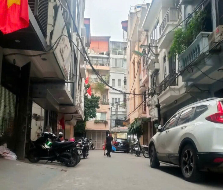 BÁN GẤP PHÂN LÔ VŨ PHẠM HÀM, ÔTÔ TRÁNH, KINH DOANH, 2 THOÁNG, 45M² GIÁ 14 TỶ 400