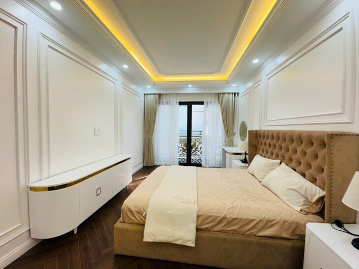 NHÀ ĐẸP 5 TẦNG THANG MÁY – Ô TÔ ĐỖ CỬA – HAI BÀ TRƯNG GIÁ 14.8 TỶ