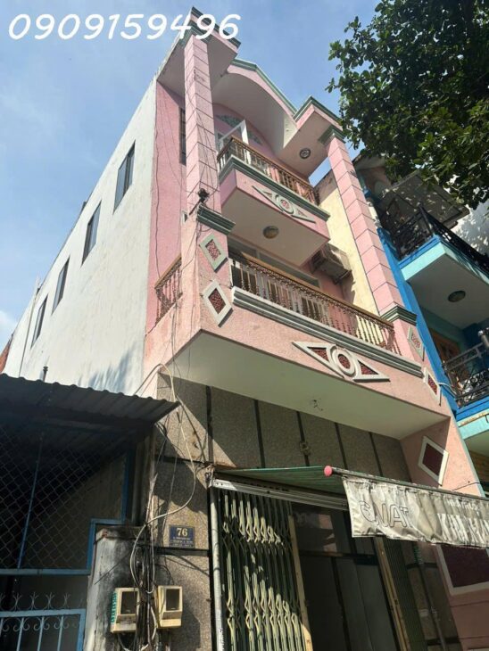 Nhà mặt tiền đường Trần Hưng Đạo Phường Tân Sơn Nhì Q.Tân Phu 4.5 x21 4 tầng giá 14.9 tỷ