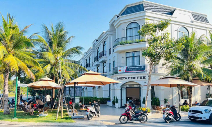 LAVILLA BÀN GIAO SỔ HỒNG CHO KHÁCH HÀNG