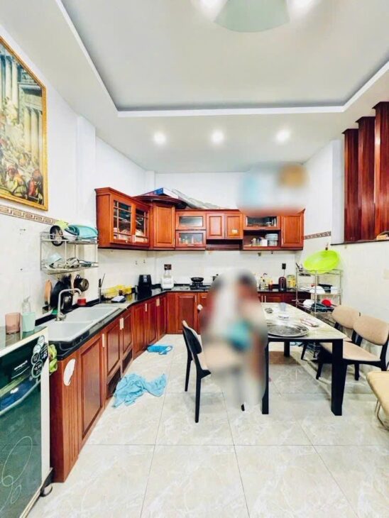 NGỘP-BÁN GẤP-3 TẦNG 5X14-70M2-LÔ GÓC- HẺM 8M Ô TÔ NÉ-70m2-CHỢ THẠCH ĐÀ-GV