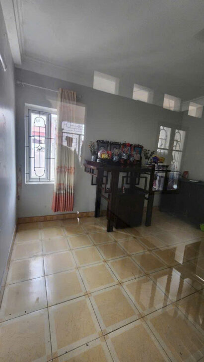 Cần bán gấp nhà Khương Đình 65m² x 5 tầng, hai mặt thoáng, 6 phòng ngủ rộng, Giá chỉ 9,8 tỷ