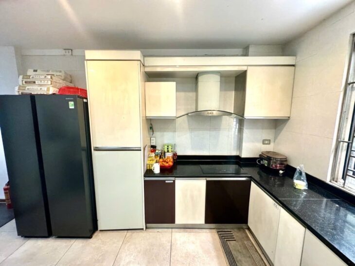 BÁN NHÀ MẶT NGÕ YÊN LÃNG.ĐẤT P/LÔ-Ô TÔ ĐỖ CỬA,6 TẦNG THANG MÁY