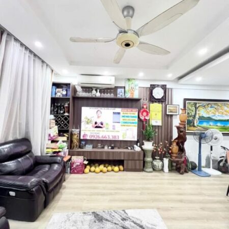 Cần bán căn hộ chung cư tòa D – Vinaconex – 102m² – 3PN, 2WC – Nội thất cao cấp, ở ngay