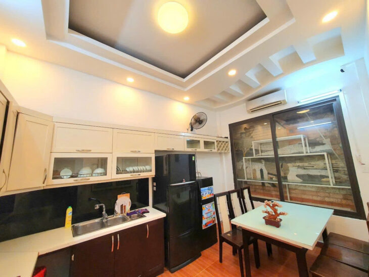 MẶT PHỐ VIP CẦU GIẤY, VỈA HÈ ĐÁ BÓNG, KINH DOANH ĐỈNH CAO, DT 56M² CHỈ HƠN 25 TỶ