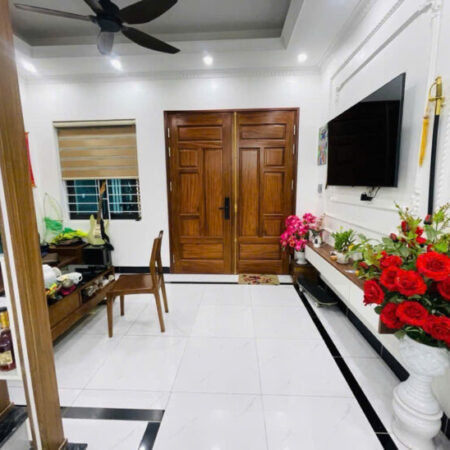 PHỐ MỚI VŨ TÔNG PHAN, TRUNG TÂM NGẪ TƯ SỞ, Ở SƯỚNG, TẶNG NỘI THẤT, GIÁ 7.7 TỶ.