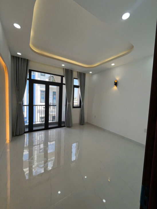 BÁN NHÀ ĐẸP – 3 TẤM – 70M2 – HƯƠNG LỘ 2 – LÊ VĂN QUỚI – HẺM Ô TÔ – NHỈNH 5 TỈ