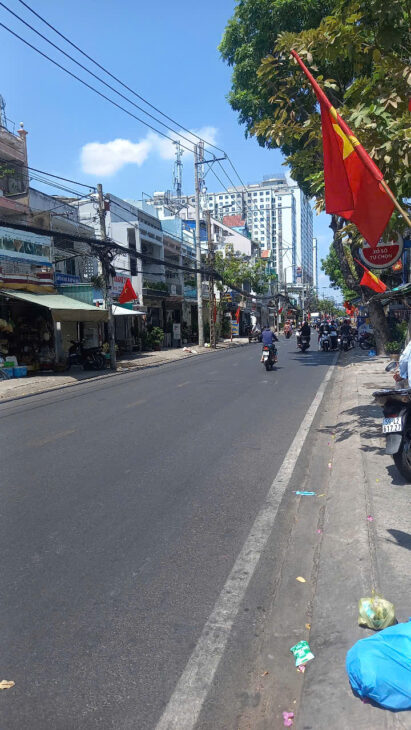 CẦN TIỀN BÁN GẤP MT ĐƯỜNG PHẠM THẾ HIỂN P6 Q8, KD SẦM UẤT, (3.5M X 20M)CHỈ 10.6 TỶ