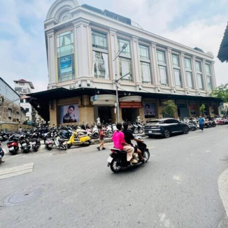 MẶT PHỐ HÀ TRUNG – THỦ PHỦ TRANG SỨC, CHỢ ĐEN NGOẠI TỆ – MẶT TIỀN 4.5M – GIÁ 42 TỶ