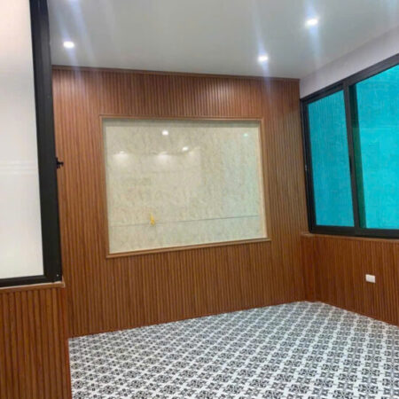 BÁN NHÀ 6 TẦNG 48M2- SÁT PHỐ NGUYỄN KHÁNH TOÀN – GARA Ô TÔ – KINH DOANH TỐT – THANG MÁY