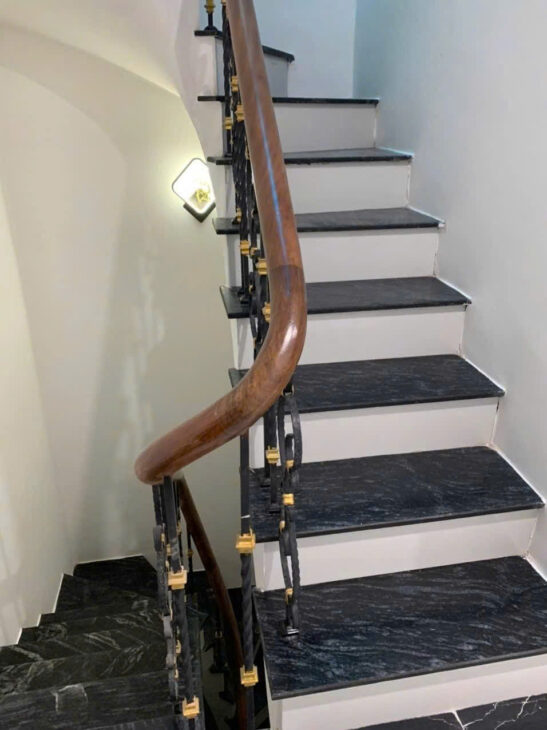 BÁN NHÀ 6 TẦNG 48M2- SÁT PHỐ NGUYỄN KHÁNH TOÀN – GARA Ô TÔ – KINH DOANH TỐT – THANG MÁY