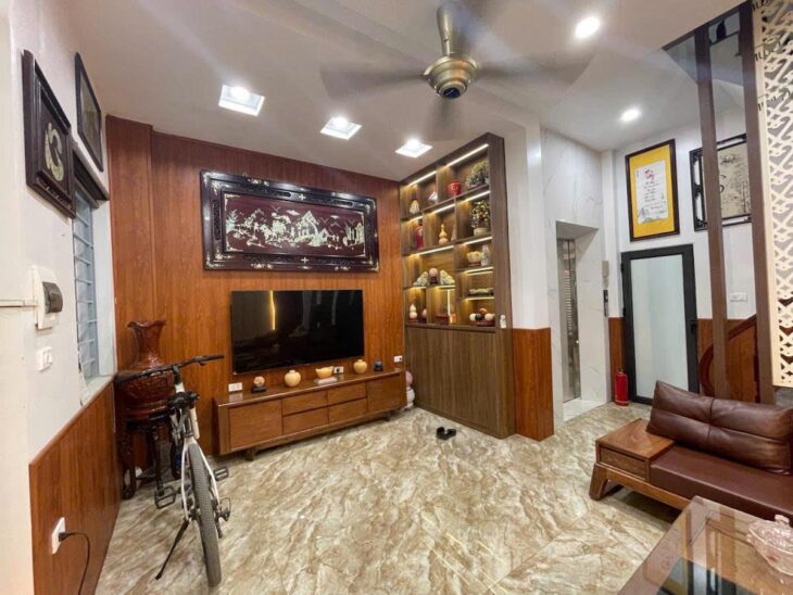 BÁN NHÀ HOÀNG ĐẠO THÀNH 35m x 6 TẦNG GIÁ CHỈ 11 TỶ – Ô TÔ ĐỖ CỬA – KINH DOANH ĐỈNH