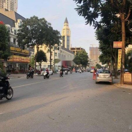 BIỆT THỰ LIỀN KỀ KĐT VĂN PHÚ – VỊ TRÍ KINH DOANH ĐẮC ĐỊA – THANG MÁY – GIÁ 22 TỶ