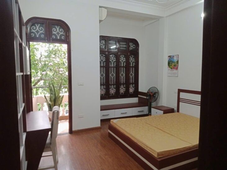 MẶT NGÕ TRẦN ĐIỀN – PHÂN LÔ ÔTÔ TRÁNH, DỪNG ĐỖ NGÀY ĐÊM – KINH DOANH ĐỈNH – GIÁ 15 TỶ