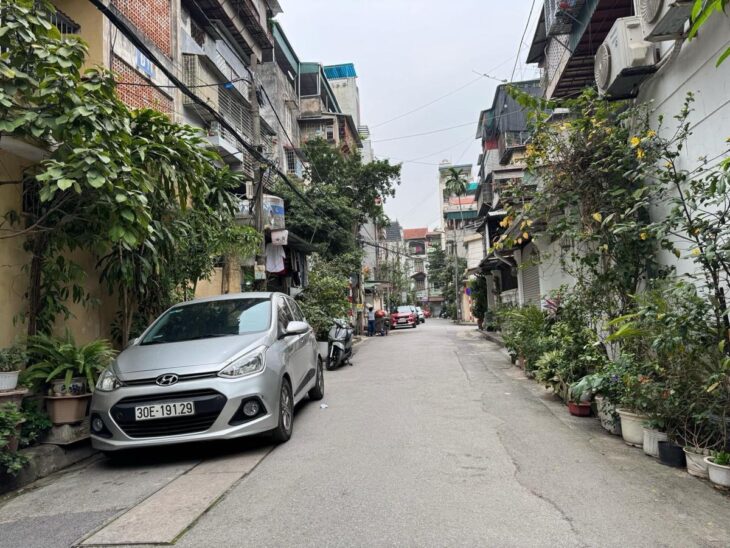 NHÀ HUỲNH THÚC KHÁNG – 25M, MT 5.7M – GIÁ 7 TỶ