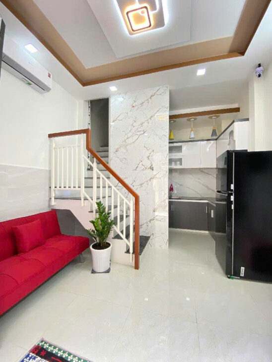 Bán nhà 2 tầng Hoàn công đủ, Lưu Hữu Phước Quận 8 giá chỉ 2,5 tỷ