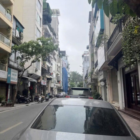 Bán nhà Phó Đức Chính 5 tầng, mặt tiền 4.1m. Giá 7.5 tỷ Ba Đình