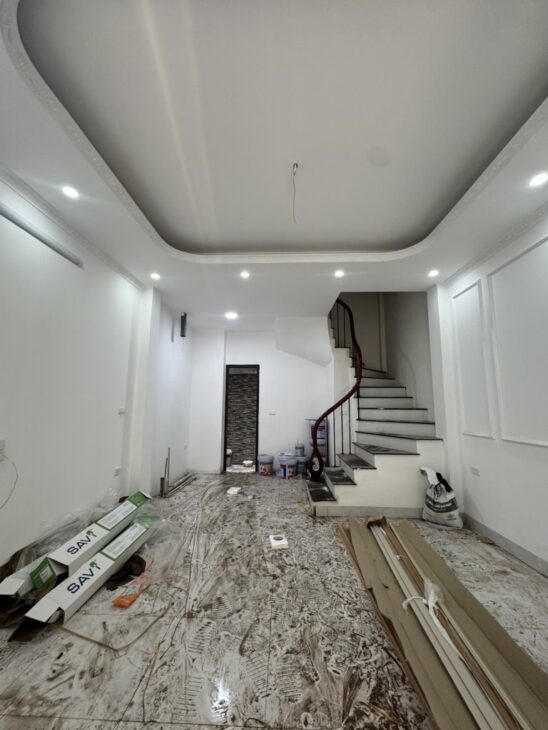 BÁN NHÀ -PHỐ TÔN ĐỨC THẮNG-NHÀ XÂY MỚI 5TẦNG -DT 30M2 -MT 5.2m giá chỉ,7.5 TỶ