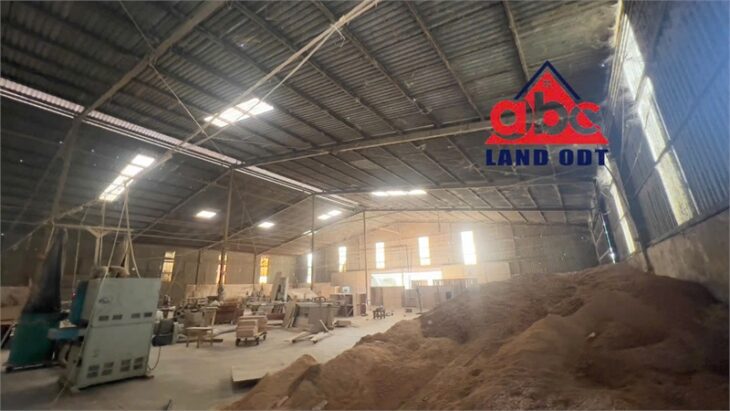 XT258 xưởng sản xuất có sẵn máy , phòng sơn tĩnh điện phục vụ SX cơ khí kỹ nghệ