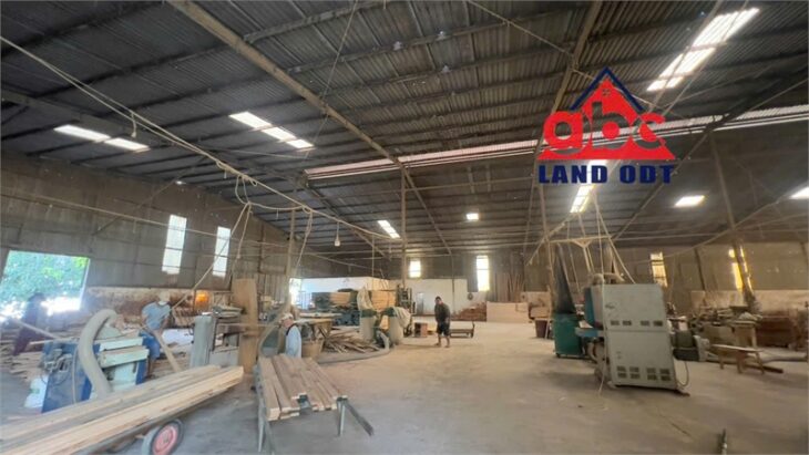 XT258 xưởng sản xuất có sẵn máy , phòng sơn tĩnh điện phục vụ SX cơ khí kỹ nghệ