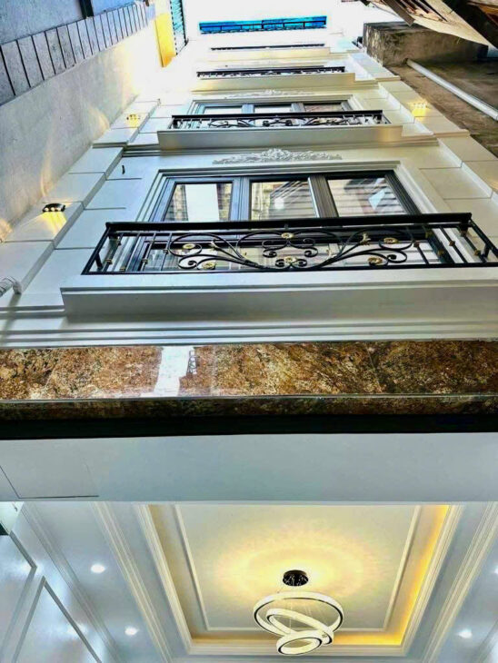 Bán nhà Hoàng Văn Thái Thanh Xuân DUY NHẤT 1 căn 6 tầng THANG MÁY 7 tỷ800tr 4PN NGÕ THÔNG, gần Ô TÔ