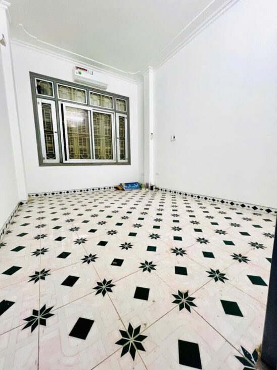 NHÀ KHƯƠNG TRUNG GẦN ÔTÔ 28M X 4 TẦNG GIÁ NHỈNH 5 TỶ – NHÀ XÂY CHẮC CHẮN Ở LUÔN