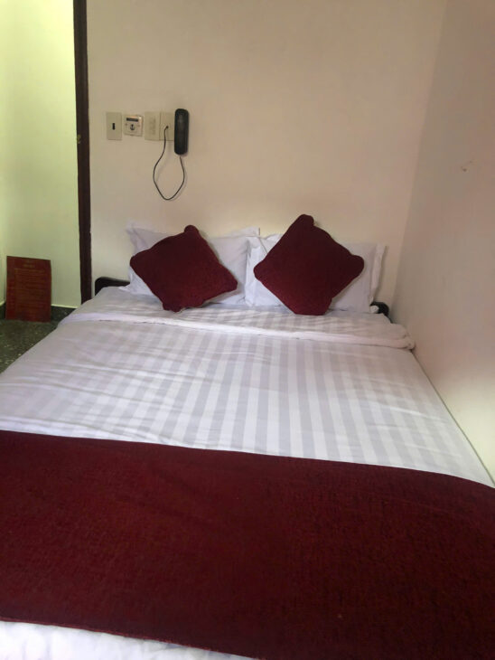 bán khách sạn đẹp đường Nguyễn Thiện Thuật dt 100m² Giá bán: 35 tỷ lh e bích Ngọc Bích Land