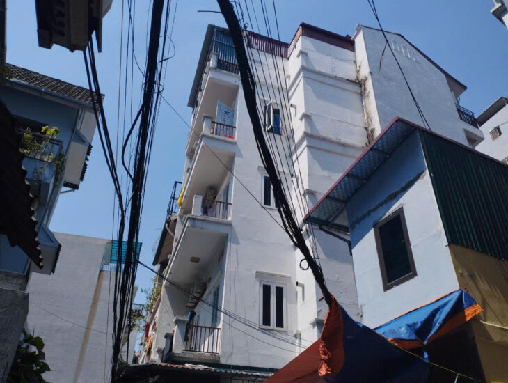 BÁN NHÀ PHÂN LÔ HOÀNG VĂN THÁI, NGÕ THÔNG, Ô TÔ ĐỖ CỬA GIÁ 17,9 TỶ