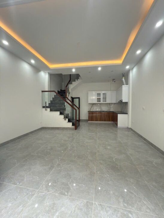 HOT PHỐ VƯƠNG THỪA VŨ Ô TÔ TRÁNH, NGÕ THÔNG KINH DOANH, GIÁ 12.7 TỶ.