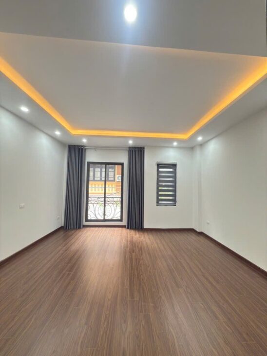 HOT PHỐ VƯƠNG THỪA VŨ Ô TÔ TRÁNH, NGÕ THÔNG KINH DOANH, GIÁ 12.7 TỶ.