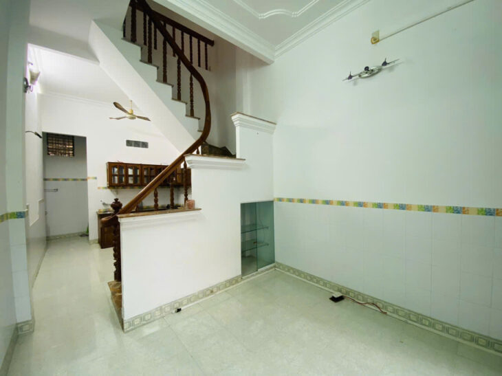 Bán căn nhà phường Vạn Thắng ngay trung tâm Tp Nha Trang. – Vị trí cách đường 2/4 ô tô vào