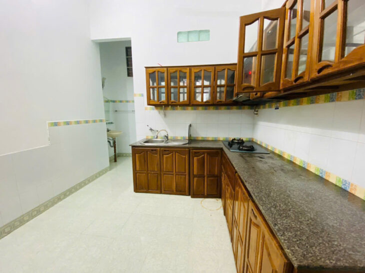 Bán căn nhà phường Vạn Thắng ngay trung tâm Tp Nha Trang. – Vị trí cách đường 2/4 ô tô vào