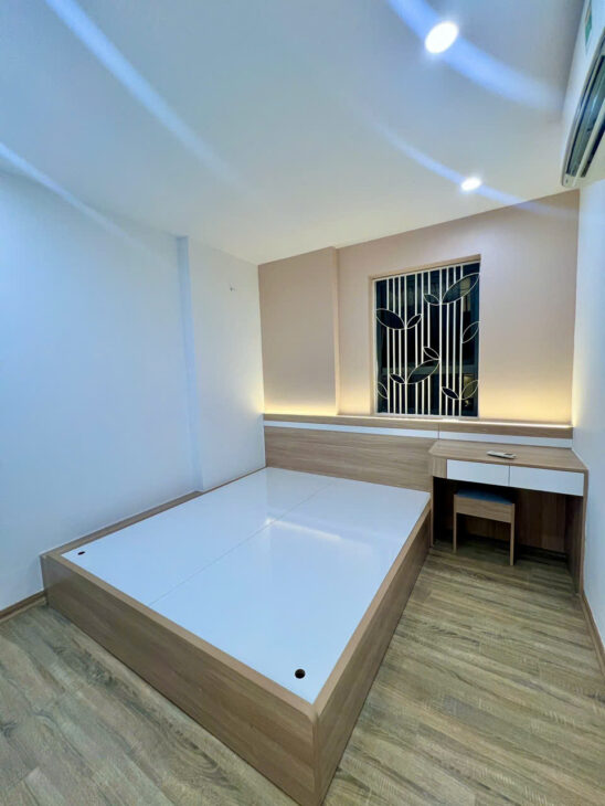 Căn hộ sổ đỏ, tầng thấp tòa chung cư Rice City, Linh Đàm, quận Hoàng Mai, 54m2, 2 ngủ, giá chỉ 3.7x