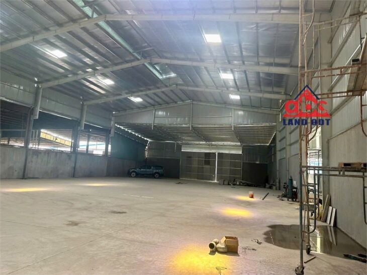 XT260 xưởng sản xuất kinh doanh ngoài KCN nhiều ngành nghề xưởng trống bàn giao liền