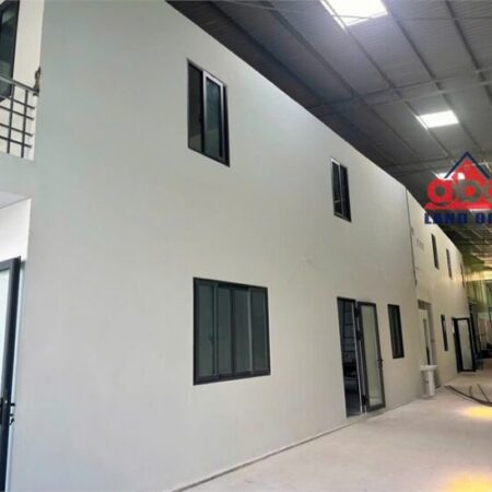 XT260 xưởng sản xuất kinh doanh ngoài KCN nhiều ngành nghề xưởng trống bàn giao liền