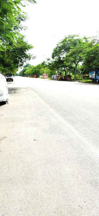 Bán đất dịch vụ tổ 5, TT Quang Minh, Mê Linh. Tặng nhà C4, đang cho thuê kinh doanh