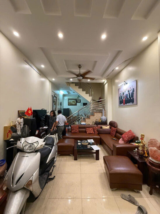 Bán nhà phố Xã Đàn – 10m ra Ôtô sổ đỏ 46m 5 tầng chỉ 13 tỷ