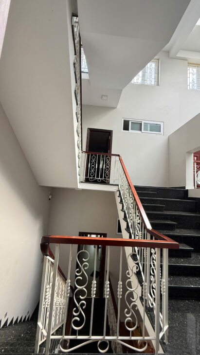 KHU VIP NGUYỄN THÁI BÌNH DT: 123M2 ( 5 X 25 ) – 4 TẦNG – 5PN – BTCT – HẺM NHỰA 6M THÔNG – HOÀN CÔNG