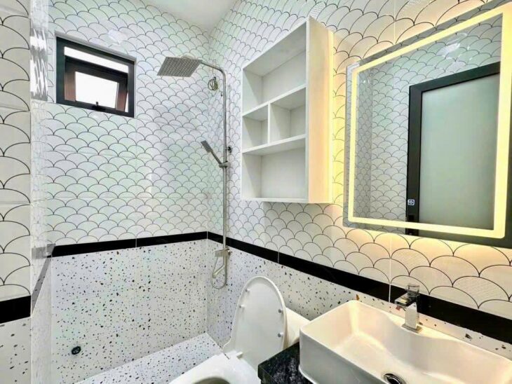 ???? BÁN NHÀ 3 TẦNG GIÁ TỐT – GIÁP THỦ ĐỨC – 80M² THỔ CƯ ???? CƠ HỘI SỞ HỮU NHÀ PHỐ GIÁ MỀM TẠI TRUNG