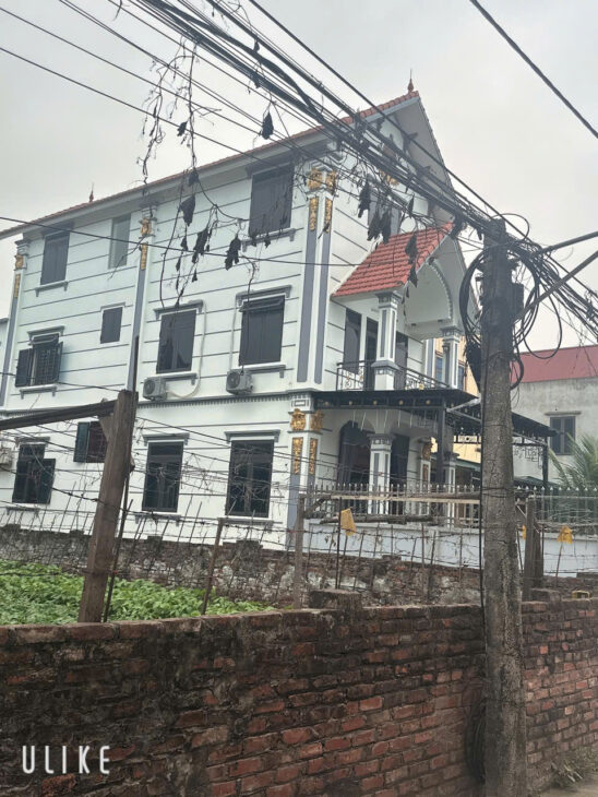 Đất mặt đường kinh doanh tại Phú Bến Thụy Hương phường Chương Mỹ