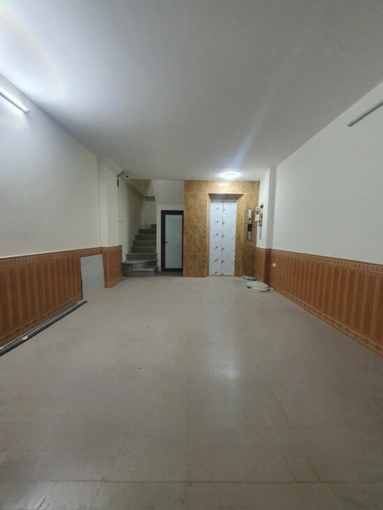 BÁN NHÀ CCMN- PHÁO ĐÀI LÁNG-7 TẦNG THANG MÁY-6 PHÒNG KÉP KÍN,FULL NỘI THẤT