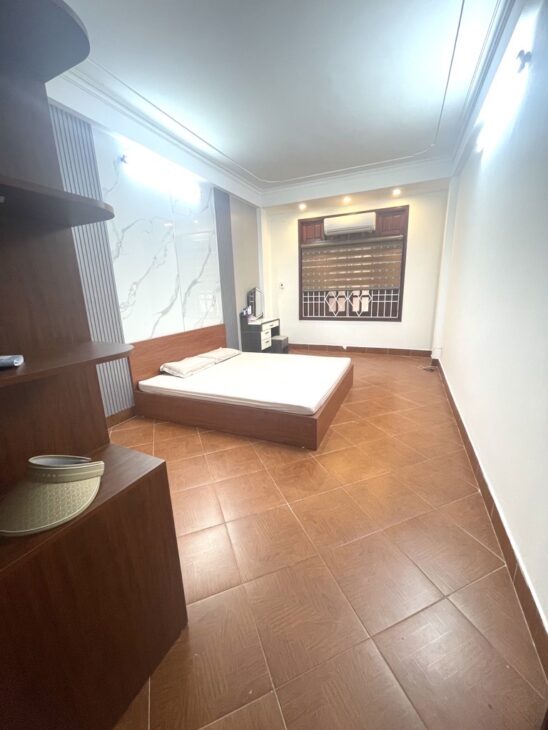 BÁN GẤP – NHÀ PHÁO ĐÀI LÁNG – 5 TẦNG- DT -33/36M2-MT3.5M GIÁ CHỈ 7.8 TỶ