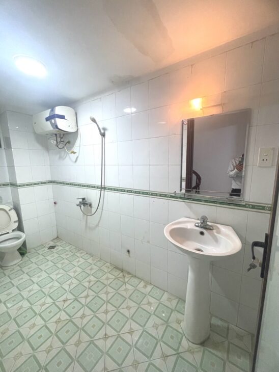 BÁN GẤP – NHÀ PHÁO ĐÀI LÁNG – 5 TẦNG- DT -33/36M2-MT3.5M GIÁ CHỈ 7.8 TỶ