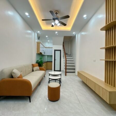 BÁN NHÀ -PHỐ TÔN ĐỨC THẮNG-NHÀ DÂN XÂY MỚI 5TẦNG -DT 26 M2 -MT 3.2m giá chỉ,6 TỶ